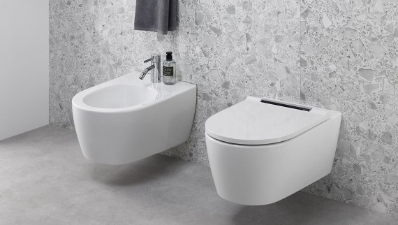 Geberit ONE bidet en AquaClean Sela douchewc