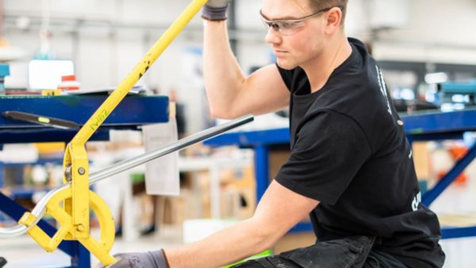 Mbo-vakwedstrijd Sanitaire- en verwarmingstechnicus Mbo-vakwedstrijd Sanitaire- en verwarmingstechnicus